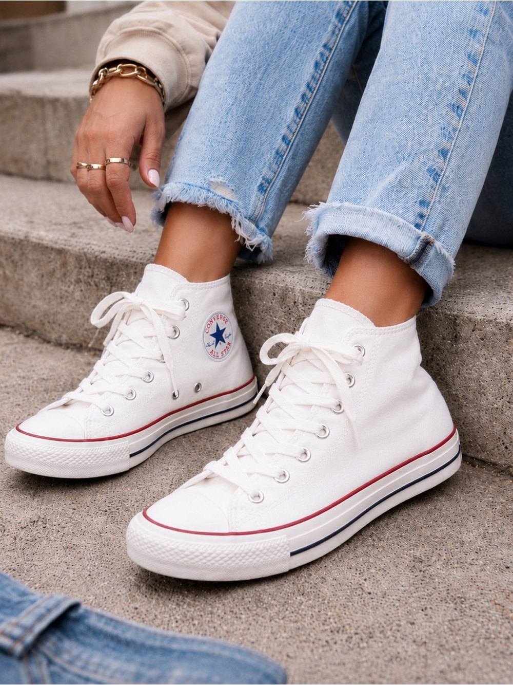 Converse Chuck Taylor All Star High Top White Sneakers Men’s 7 Women’s 9